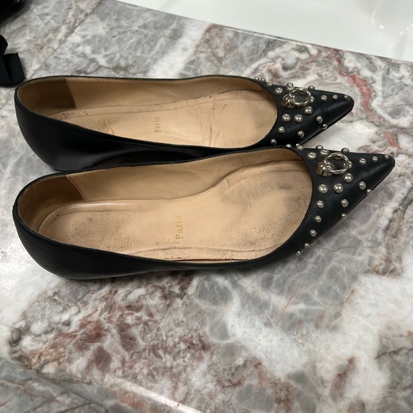 Christian Louboutin Elegant Black Studded Women's Flats - Picture 4 of 5
